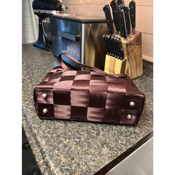 Harvey’s Seatbelt Bag Deep Purple - Picture 3 of 10